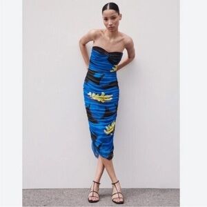 ZARA Ruched Tulle Midi Dress Women’s Small BLOGGERS FAV Blue Floral Strapless
